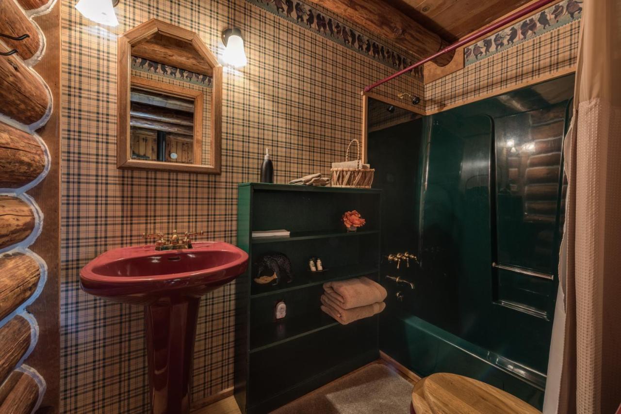 The Davies Family Inn - Adults Only Placerville Exteriör bild