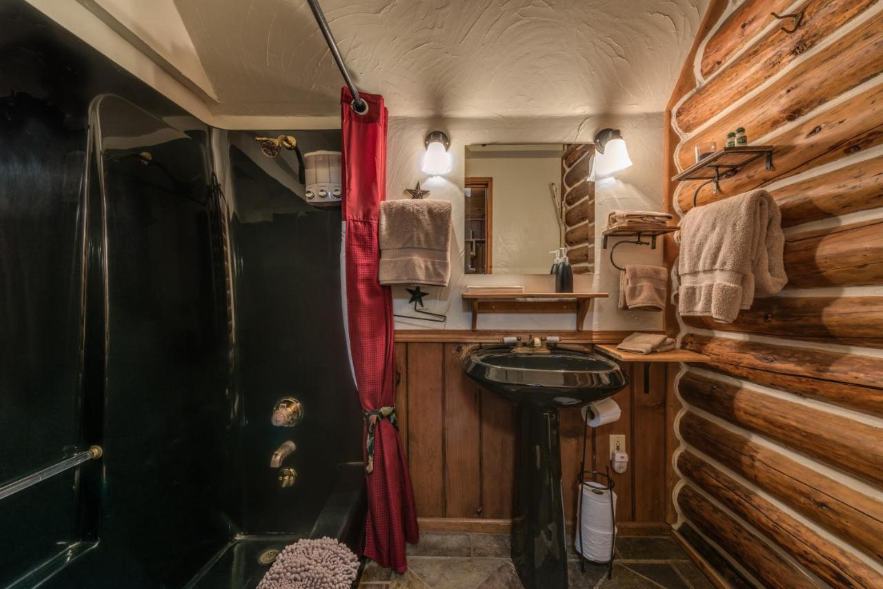 The Davies Family Inn - Adults Only Placerville Exteriör bild
