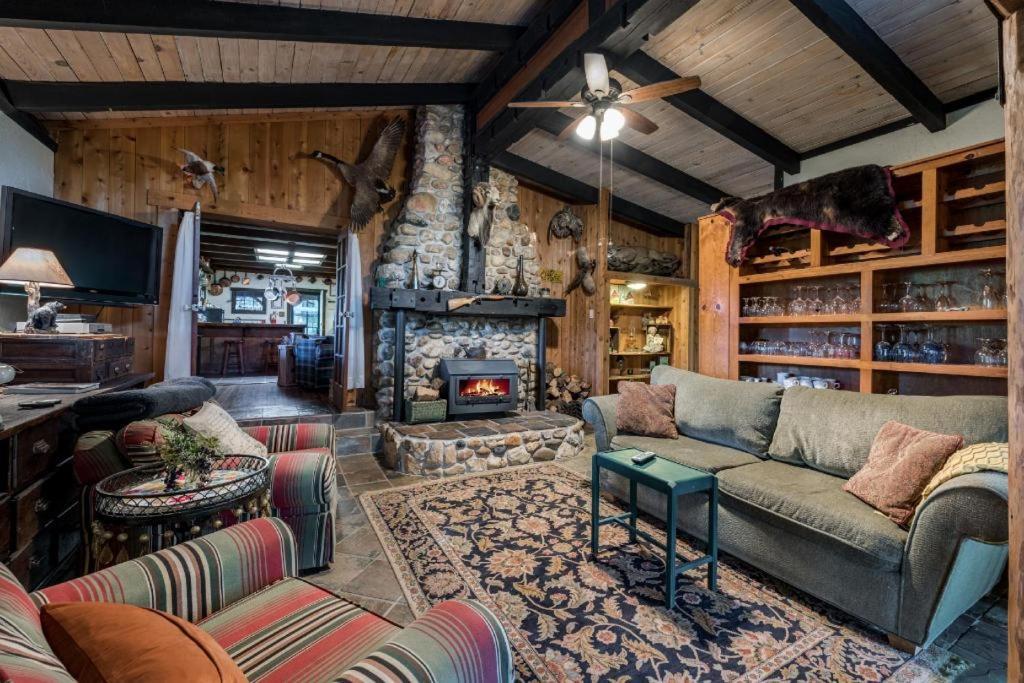 The Davies Family Inn - Adults Only Placerville Exteriör bild